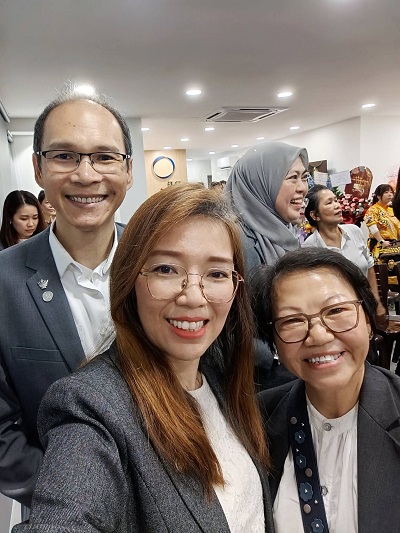 Mommy Lynn With RCCA Doris Goh